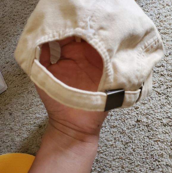 Vintage Disney hat - Picture 2 of 4